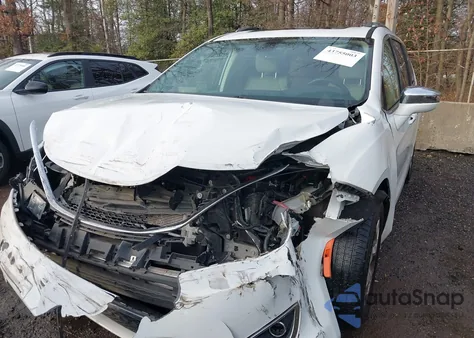 2020 Chrysler Pacifica Limited z USA, uszkodzony, nr VIN 2C4RC1GG5LR290253